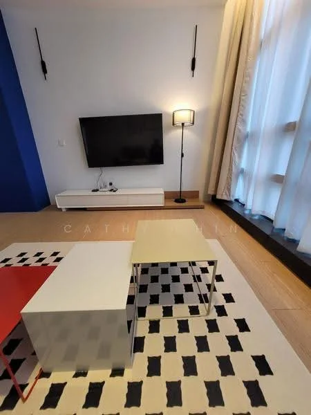 Living features: white walls, blue accent wall, wood flooring, black and white area rug with geometric pattern, wall-mounted flat-screen TV, white TV console, red side table, white side table, floor lamp, curtains, large windows; style: modern.