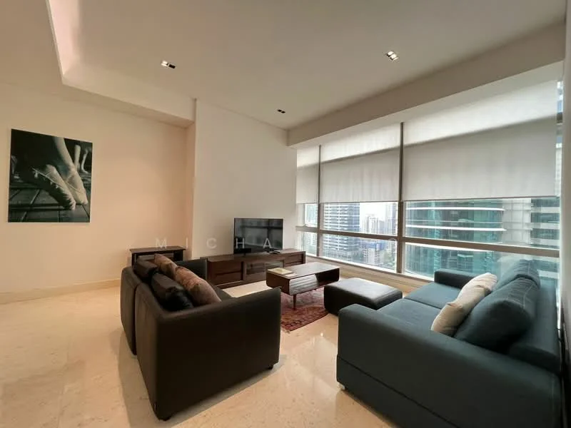Living features: floor-to-ceiling windows, light grey walls, marble flooring, 2-seater fabric sofa in blue, 3-seater leather sofa in black, wood coffee table, TV console, wall-mounted TV, decorative area rug, sheer roller blinds, recessed downlights; style: modern; view: city.