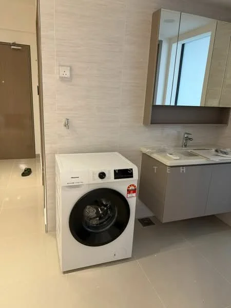 Laundry features: front-load washing machine in white, single-basin sink with chrome faucet, wall-mounted mirror, light grey cabinetry, white countertop, cream tiled walls, light-coloured floor tiles, plumbing fixtures visible; style: modern.