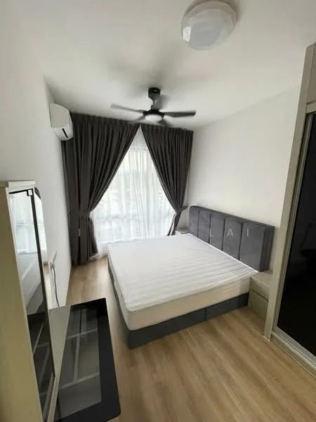 Bedroom features: queen-size bed with upholstered headboard, grey bedding, 5-blade ceiling fan, wall-mounted split AC, floor-to-ceiling windows with sheer curtains, light wood flooring, built-in wardrobe, decorative wall mirror; style: modern.