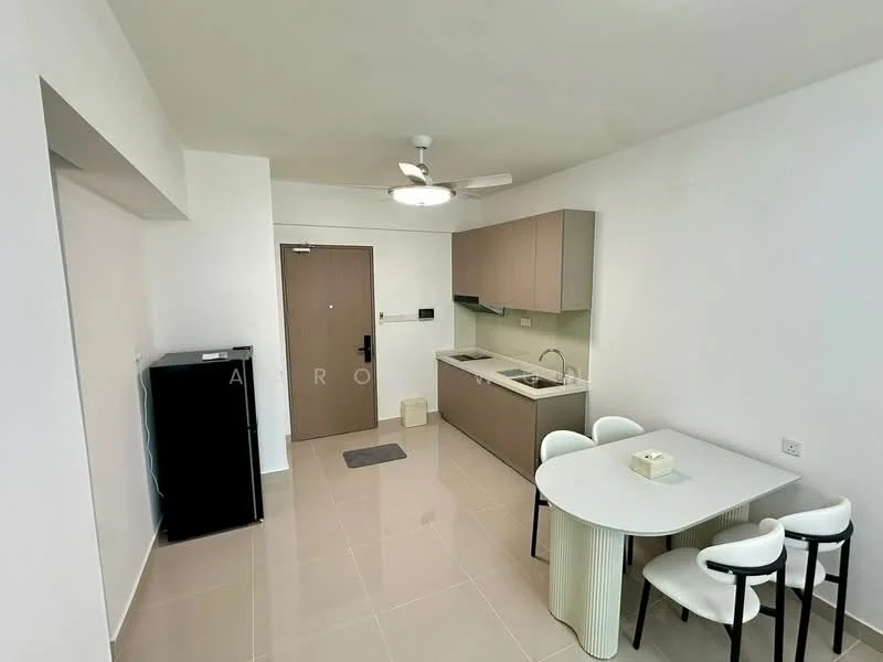 Kitchen features: white painted walls, glossy tile flooring, ceiling fan with light, built-in cabinets in light brown, single-bowl stainless-steel sink, chrome pull-down faucet, built-in stove, refrigerator, round dining table, 4 upholstered dining chairs; style: modern.