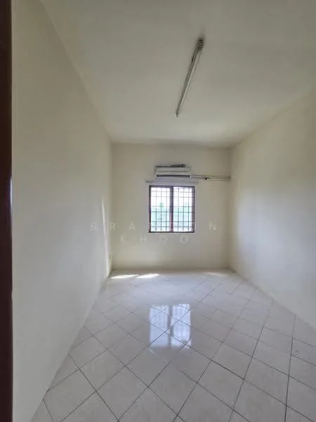 Room features: white painted walls, glossy ceramic tile flooring, single window with grid pattern, wall-mounted split AC, fluorescent ceiling light.
