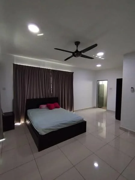 Bedroom features: king-size bed, upholstered headboard, 2 pink decorative pillows, ceiling fan with 5 blades, recessed downlights, cream painted walls, glossy tile flooring, floor-to-ceiling curtains, built-in wardrobe, en-suite bathroom visible; style: modern.