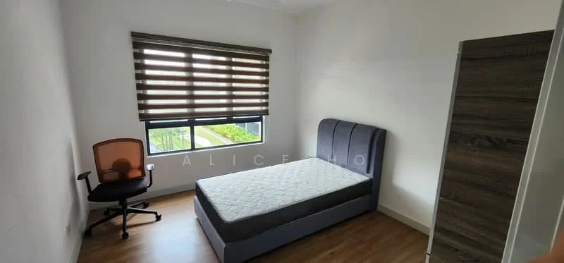 Bedroom features: queen-size bed, upholstered headboard, wooden flooring, window with dual-layered blinds, desk chair, built-in wardrobe, neutral painted walls, natural light from window; style: modern; view: garden.
