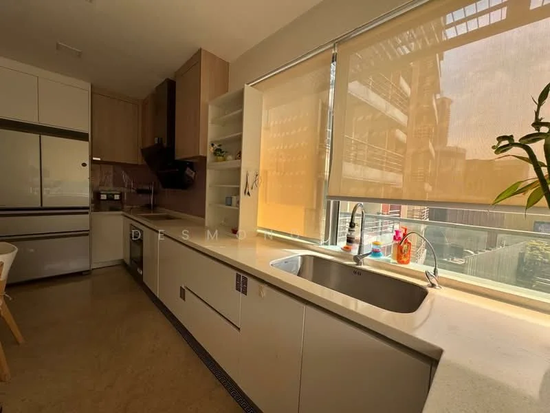 Kitchen features: white cabinetry, stainless-steel appliances, single-bowl stainless-steel sink, chrome pull-down faucet, quartz countertop, open shelving, window with sheer blinds, light-colored flooring, built-in oven, microwave, kitchen island, dining table, decorative plants; style: modern; view: city.