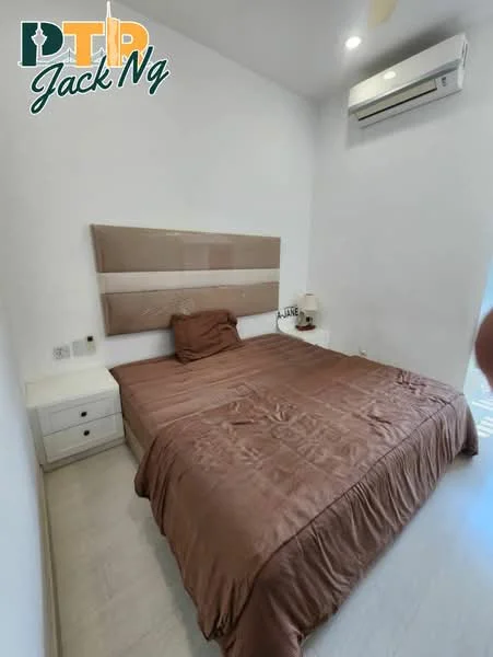 Bedroom features: queen-size bed with brown bedding, upholstered headboard, 2 bedside tables, table lamp on bedside table, wall-mounted air conditioning unit, white painted walls, light-colored flooring, window with natural light; style: modern.