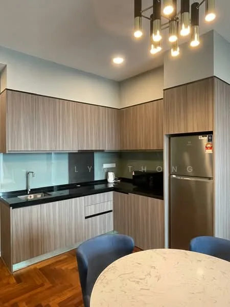 Kitchen features: wood cabinetry in light brown, black granite countertop, stainless-steel single-bowl sink, chrome pull-down faucet, built-in stainless-steel fridge, ceramic tile backsplash, pendant lighting with multiple bulbs, round dining table with marble top, blue upholstered dining chairs, wood flooring in herringbone pattern; style: modern.
