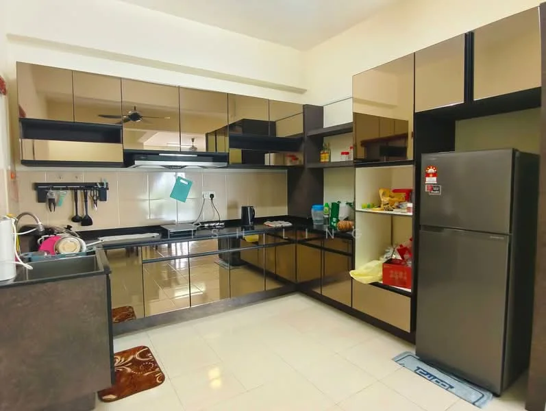 Kitchen features: black glossy cabinetry, white tiled backsplash, black countertop, stainless-steel sink, chrome pull-down faucet, built-in stove, built-in oven, refrigerator, kitchen island, wall-mounted cabinets, open shelving, ceramic tile flooring, ceiling fan; style: modern.