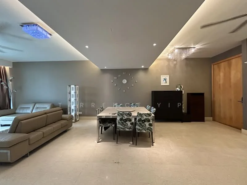Living features: 3-seater leather sofa in beige, coffee table, dining table for 6 with floral-patterned chairs, wall-mounted clock, recessed LED downlights, chandelier, cream painted walls, light-colored tile flooring, built-in cabinet, large windows with curtains, ceiling fan; style: modern.
