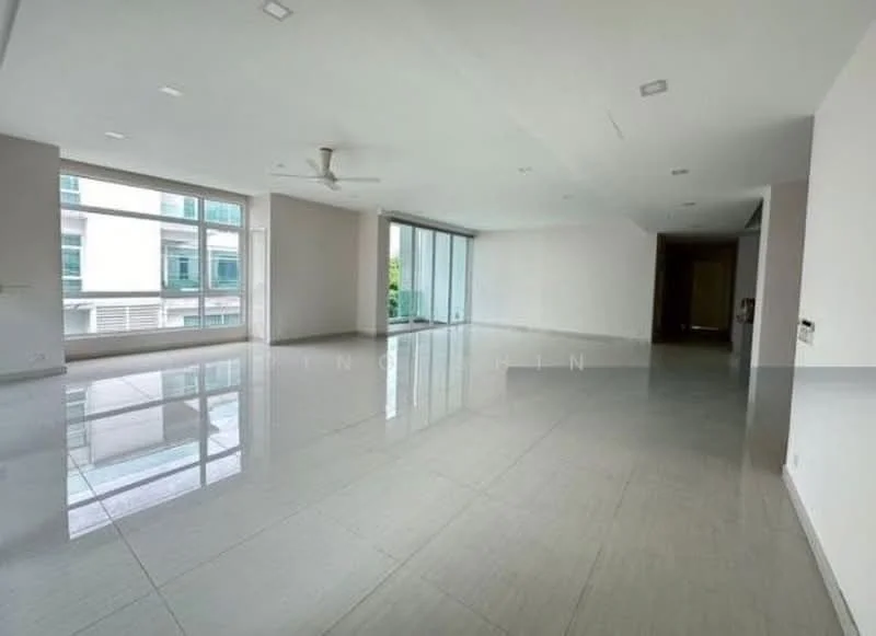 Living features: polished ceramic tile flooring, white painted walls, tray ceiling, 5-blade ceiling fan, floor-to-ceiling windows, sliding glass door, natural light from windows, open layout, neutral color palette; style: modern; view: garden.