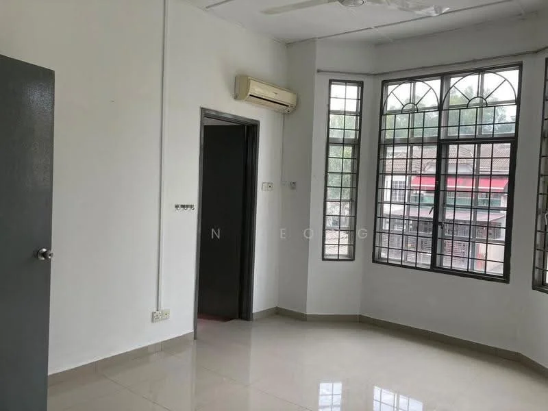 Bukit Rahman Putra, Sungai Buloh — view 2 of 5 — for Rent