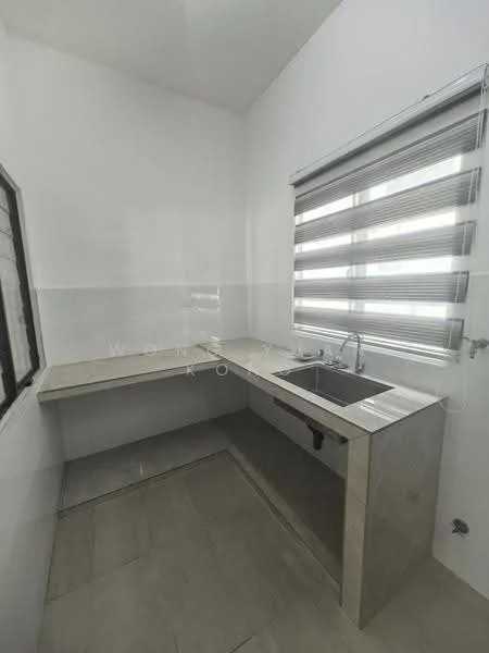 Kitchen features: single-bowl stainless-steel sink, chrome pull-down faucet, grey laminate countertop, white tiled backsplash, built-in cabinetry, window with horizontal blinds, light-colored wall, tile flooring; style: modern.