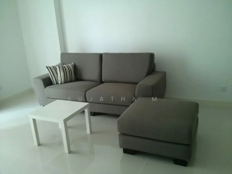 Living features: grey fabric sofa, striped cushion, white coffee table, light-colored tiled flooring, white painted walls, natural light from window, ottoman, minimalist decor; style: modern.