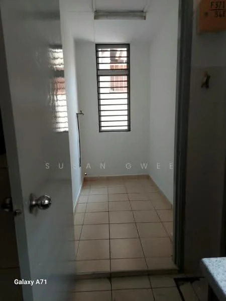 Canal Gardens, Kota Kemuning, Shah Alam — view 2 of 5 — for Rent