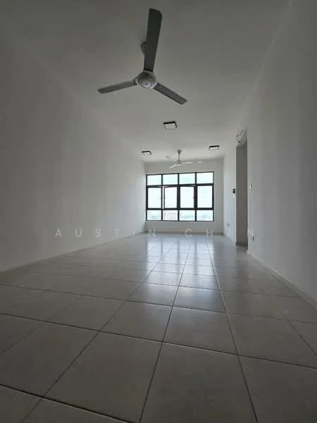 Living features: white painted walls, ceramic tile flooring, 5-blade ceiling fan, recessed downlights, floor-to-ceiling windows, natural light, open layout, neutral color scheme; style: modern.