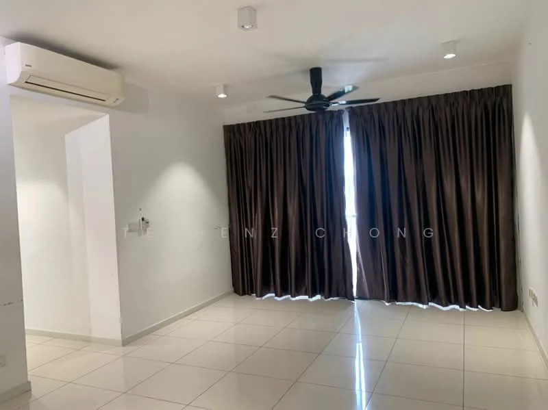 Living features: white painted walls, glossy ceramic tile flooring, 5-blade ceiling fan, recessed downlights, floor-to-ceiling windows, brown curtains, air conditioning unit; style: modern.
