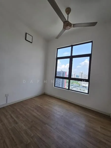 Bedroom features: wooden flooring, white painted walls, 5-blade ceiling fan, floor-to-ceiling windows, city view; style: modern; view: city.