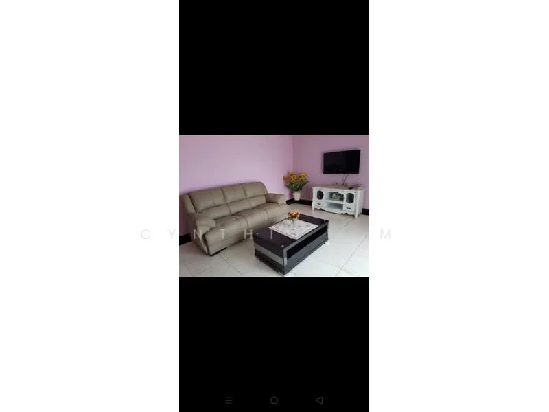 Living features: beige leather 3-seater sofa, glass coffee table with black frame, wall-mounted TV, pink painted walls, ceramic tile flooring, decorative vase with flowers, white TV console, area rug; style: modern.