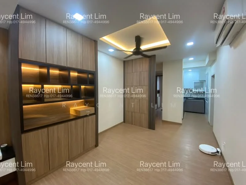 Living features: wooden flooring, cream painted walls, ceiling fan, built-in wooden shelving unit, wall-mounted air conditioning unit, recessed lighting, open layout, light-colored cabinetry, neutral decor, doorway to kitchen, space for furniture arrangement; style: modern.