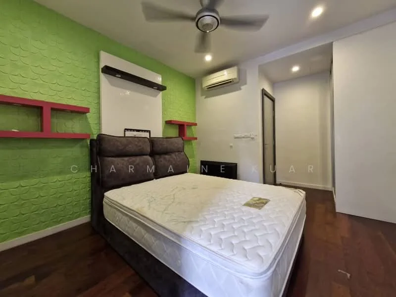 Bedroom features: green textured accent wall, white painted walls, dark wood flooring, king-size bed, upholstered headboard, ceiling fan, wall-mounted air conditioning unit, built-in wardrobe with sliding doors, shelves on wall; style: modern.