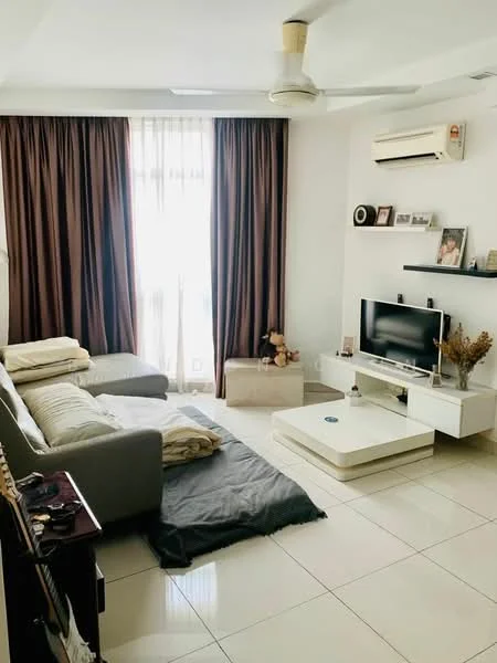 Living features: 3-seater fabric sofa in grey, floor-to-ceiling windows, brown curtains, white TV console, wall-mounted TV, decorative shelf, ceiling fan, air conditioning unit, area rug, teddy bear decor, light-colored tiles, decorative vase with dried flowers; style: modern.