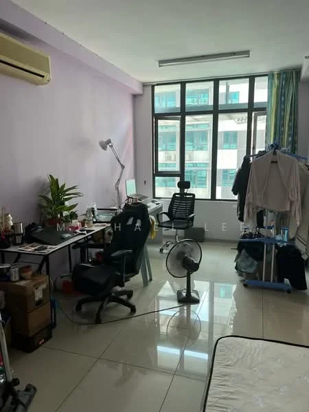 Centrestage Designer Suite, Petaling Jaya