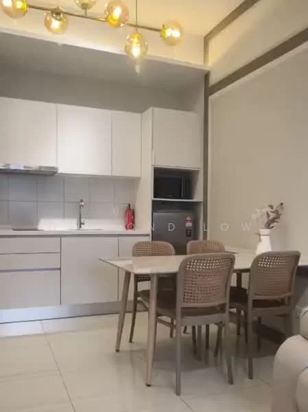 Kitchen features: white cabinetry, stainless-steel sink, chrome pull-down faucet, built-in oven, refrigerator, 4-burner gas hob, white tiled backsplash, dining table with four chairs, pendant lighting, ceramic tile flooring; style: modern.