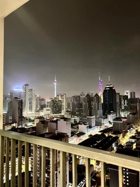 Room view: city.