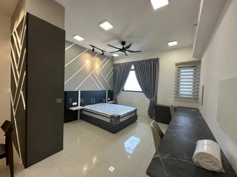 Bedroom features: queen-size bed, upholstered headboard, 2 bedside lamps, built-in wardrobe with geometric design, study desk with chair, marble tile flooring, recessed downlights, ceiling fan, window with blinds, decorative wall with accent lighting; style: modern.