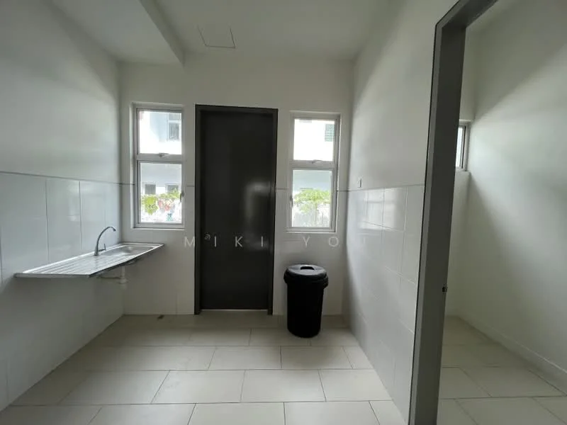 Chimes, Bandar Saujana Putra, Tanjong Duabelas — view 2 of 5 — for Rent