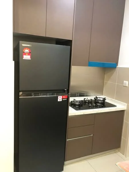 Kitchen features: black fridge, 4-burner gas hob, stainless-steel range hood, brown cabinetry, white countertop, grey tiled backsplash, cream tiled flooring, built-in cabinets; style: modern.