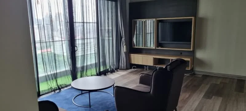 Living features: floor-to-ceiling windows, blackout curtains, wooden flooring, wall-mounted TV, TV console, coffee table, 2-seater fabric sofa in dark color, area rug, decorative wall paneling; style: modern; view: city.