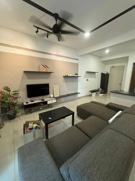 Living features: L-shape sectional sofa in grey, black coffee table, wall-mounted TV, floating shelves, light grey accent wall, white walls, recessed downlights, ceiling fan, tile flooring, decorative plants, storage boxes, open layout to kitchen, neutral decor; style: modern.