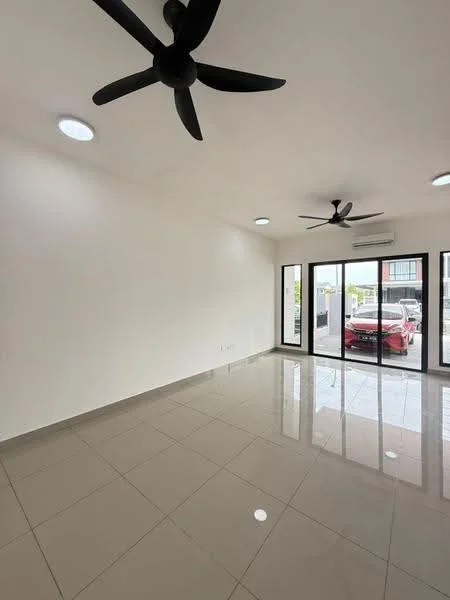 Living features: white painted walls, glossy ceramic tile flooring, 3-blade ceiling fan, recessed LED downlights, floor-to-ceiling sliding glass door, view of outdoor area, air conditioning unit, open layout; style: modern; view: garden.