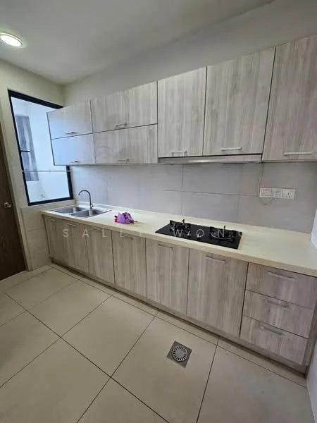 Kitchen features: light wood cabinetry, white countertop, single-bowl stainless-steel sink, chrome pull-down faucet, 4-burner gas hob, tile backsplash, ceramic tile flooring, recessed downlights, window with natural light; style: modern.