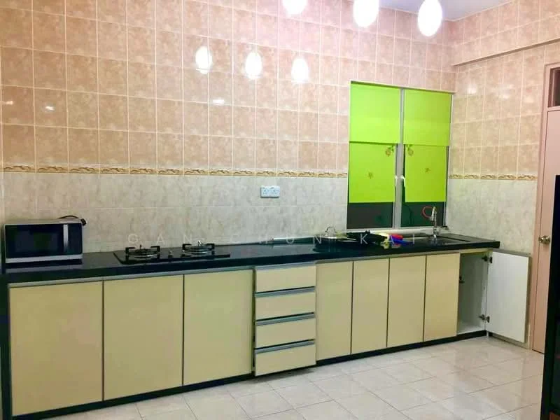 Kitchen features: cream cabinetry with flat-panel doors, black granite countertop, double-bowl stainless-steel sink, chrome pull-down faucet, built-in gas hob, microwave, tiled backsplash in beige, white tiled flooring, green accent wall with mirror, recessed ceiling lights; style: modern.