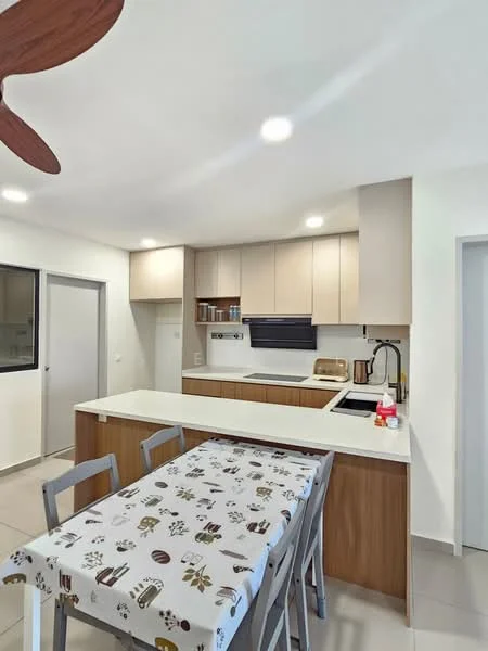 Kitchen features: white quartz countertop, light wood cabinetry, built-in oven, stainless-steel sink, chrome pull-down faucet, 4-burner gas hob, refrigerator, pendant light, ceiling fan, dining table with printed tablecloth, tile flooring, wall-mounted cabinets, open shelving; style: modern.