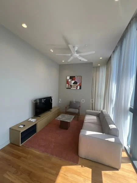Living features: light grey fabric sofa, 3-seater sofa, wooden coffee table, TV console, wall-mounted TV, area rug in red, 5-blade ceiling fan with light, floor-to-ceiling windows with sheer curtains, framed abstract artwork, wooden flooring, recessed downlights; style: modern.