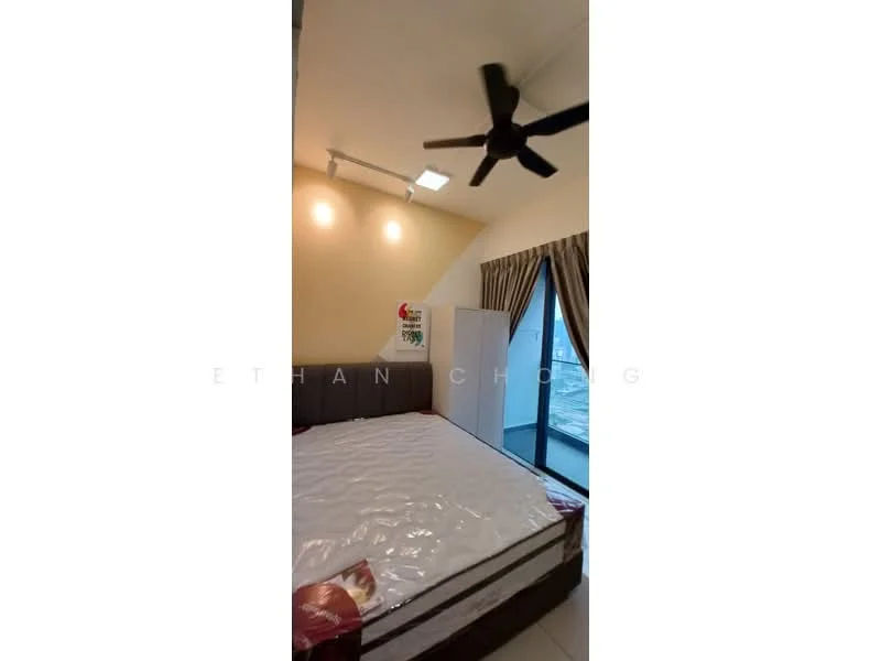 Bedroom features: queen-size bed, upholstered headboard, 2 bedside lamps, sliding mirror wardrobe, floor-to-ceiling windows, blackout curtains, 5-blade ceiling fan, recessed downlights, cream painted walls, tile flooring; style: modern.