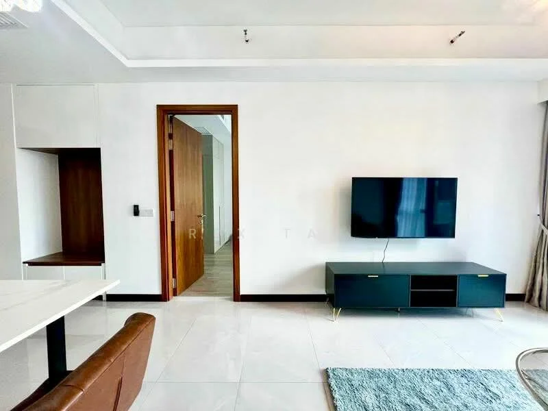Living features: white painted walls, polished ceramic tile flooring, recessed downlights, wall-mounted TV, black TV console, brown leather dining chair, open layout, floor-to-ceiling windows with sheer curtains; style: modern.