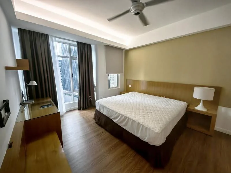 Bedroom features: king-size bed, upholstered headboard, wooden bedside table, table lamp, floor-to-ceiling windows, curtains, wooden flooring, ceiling fan, wall-mounted TV, built-in wardrobe; style: modern; view: city.