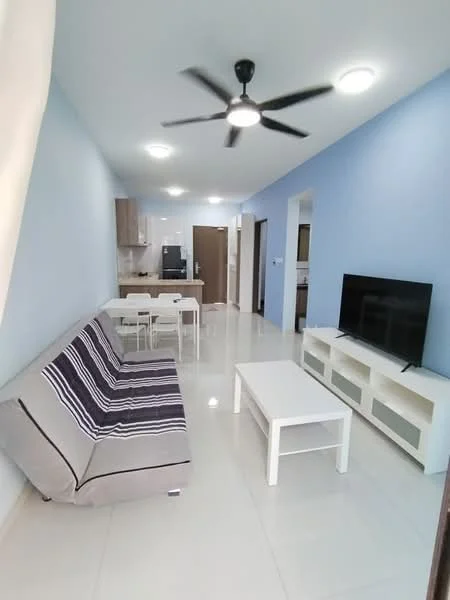 Living features: 3-seater fabric sofa with striped pattern, white coffee table, TV console in white, wall-mounted TV, ceiling fan with 5 blades, recessed ceiling lights, light blue painted walls, glossy tile flooring, dining table with 4 chairs, kitchen area visible in background; style: modern.