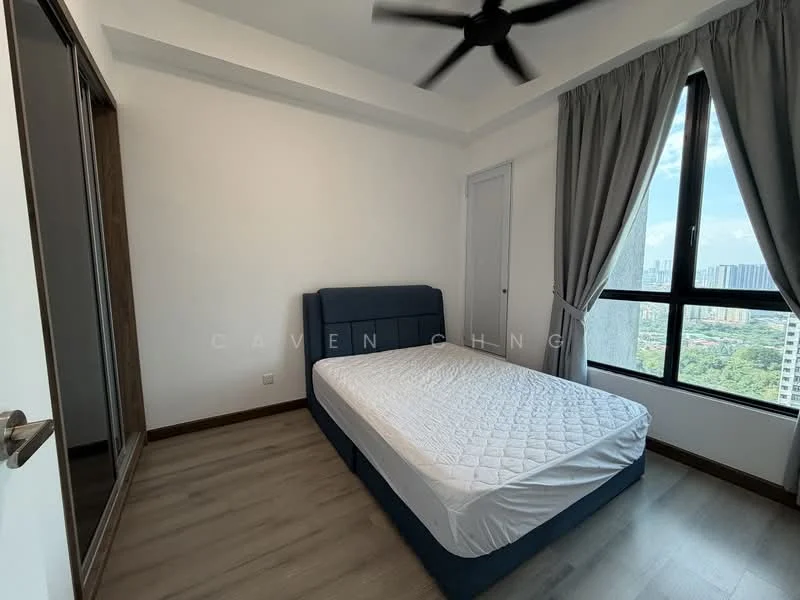 Bedroom features: queen-size bed, upholstered headboard, floor-to-ceiling window, grey curtains, wooden flooring, ceiling fan, built-in wardrobe, white painted walls, tray ceiling; style: modern; view: city.