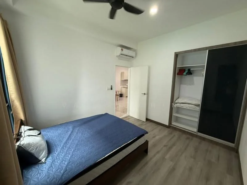 Bedroom features: queen-size bed with blue bedding, wooden bed frame, 1 bedside table, ceiling fan, wall-mounted split AC unit, built-in wardrobe with sliding doors, light-colored walls, laminate flooring, curtains, window with natural light; style: modern.