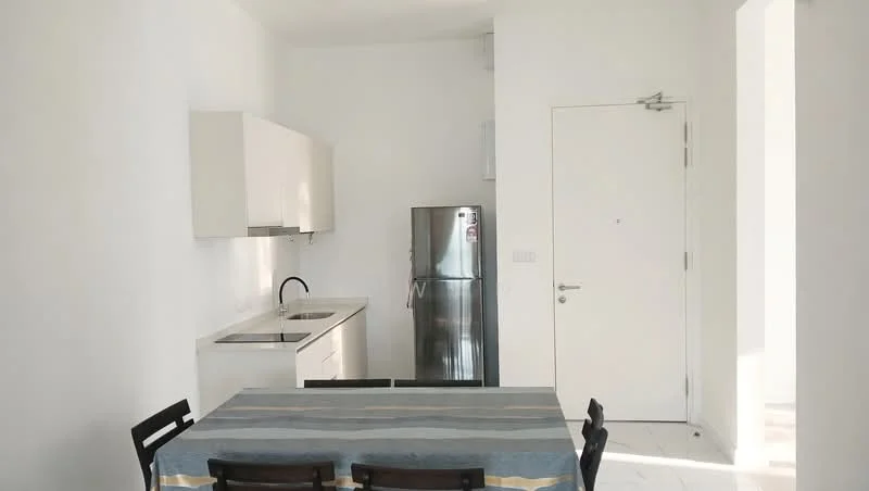 Kitchen features: white cabinetry, stainless-steel fridge, single-bowl stainless-steel sink, chrome pull-down faucet, white countertop, built-in oven, 4-burner gas hob, dining table with chairs, tile flooring, white painted walls, window, door, recessed downlights; style: modern.