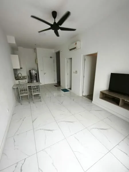 Living features: white painted walls, marble tile flooring, 5-blade ceiling fan, wall-mounted split AC, TV console, wall-mounted TV, dining table with chairs, open kitchen area, doorway to other rooms; style: modern.