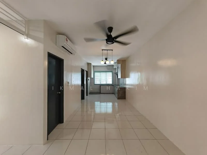Living features: white painted walls, glossy tile flooring, 5-blade ceiling fan with light, wall-mounted split AC, recessed downlights, open layout, large window with blinds, kitchen area visible in background; style: modern.