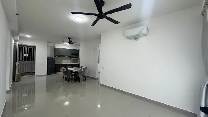 Living features: white painted walls, polished ceramic tile flooring, 5-blade ceiling fan with light, recessed LED downlights, wall-mounted split AC, dining table with chairs, open layout to kitchen, large windows for natural light; style: modern. Kitchen features: open kitchen layout, kitchen cabinetry, countertop, stainless-steel appliances; style: modern.