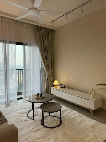 Living features: floor-to-ceiling windows, sheer curtains, grey wall, white painted walls, 5-blade ceiling fan, recessed downlights, light-colored area rug, round coffee table with metal legs, white TV console, decorative lamp, decorative sculpture; style: modern; view: city.