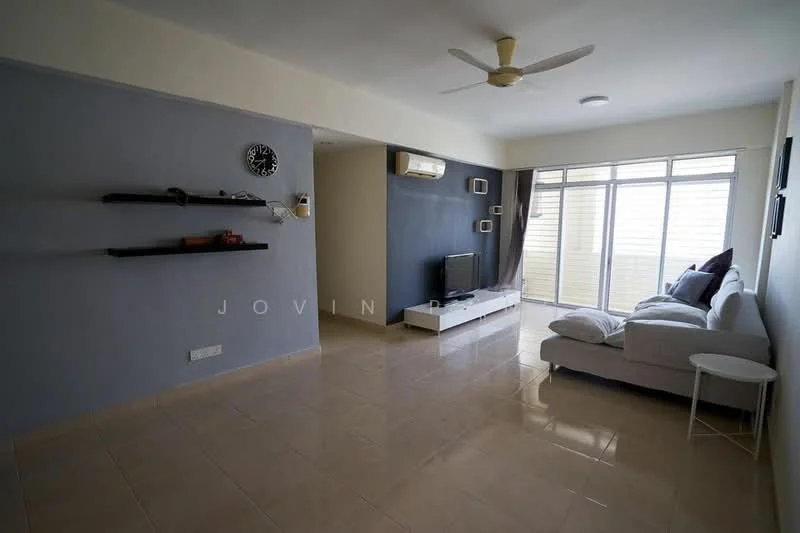 Living features: light grey painted walls, cream tiled flooring, 5-blade ceiling fan, wall-mounted TV, white TV console, black accent wall, floating black shelves, large windows with sheer curtains, sofa in light grey fabric, decorative wall clock, air conditioning unit; style: modern.